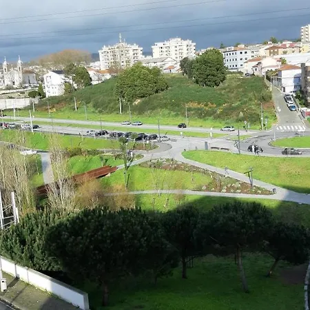 East House Appartamento *